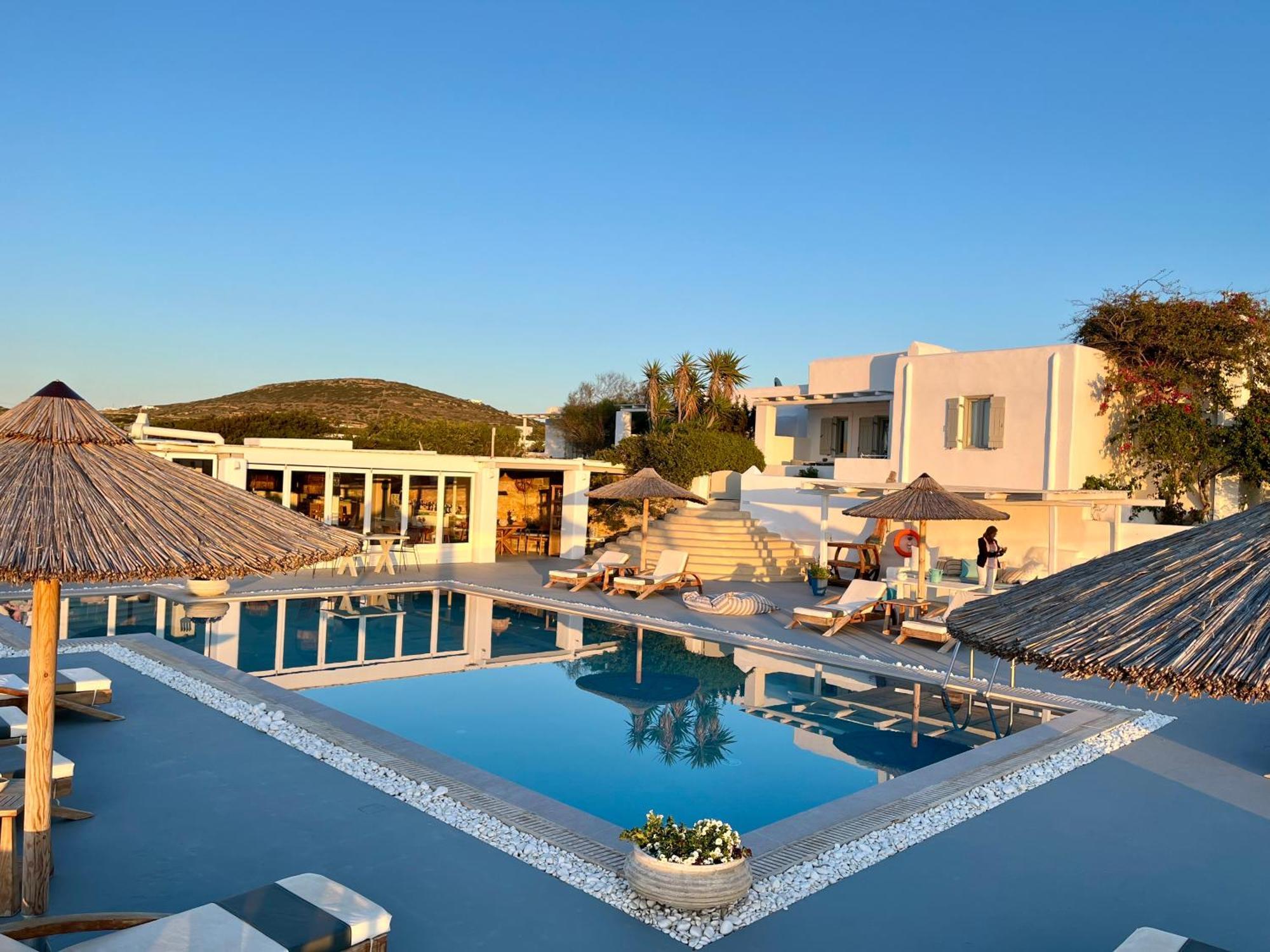 Anemoi Resort Naoussa Esterno foto